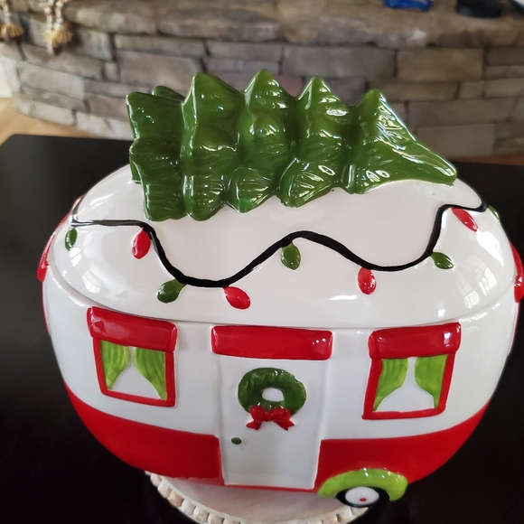 Holiday Camper Cookie Jar-NWT - Picture 2 of 6
